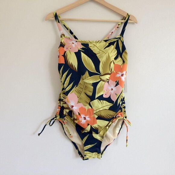 Beach Betty Miracle Brands Swimsuit Blue Floral 3X - Picture 1 of 9